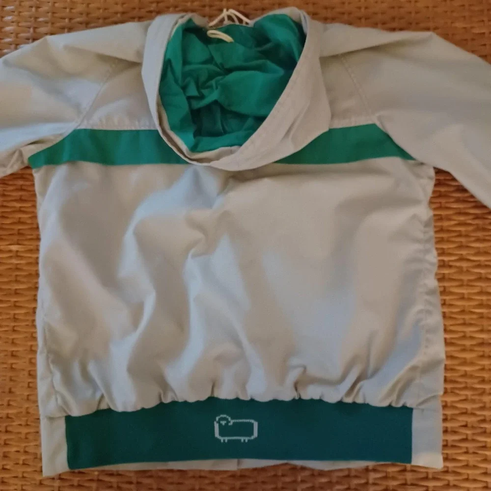 Vintage Woolrich Women's Jacket with Hood Natural and Green Size Medium Crop - Picture 4 of 14